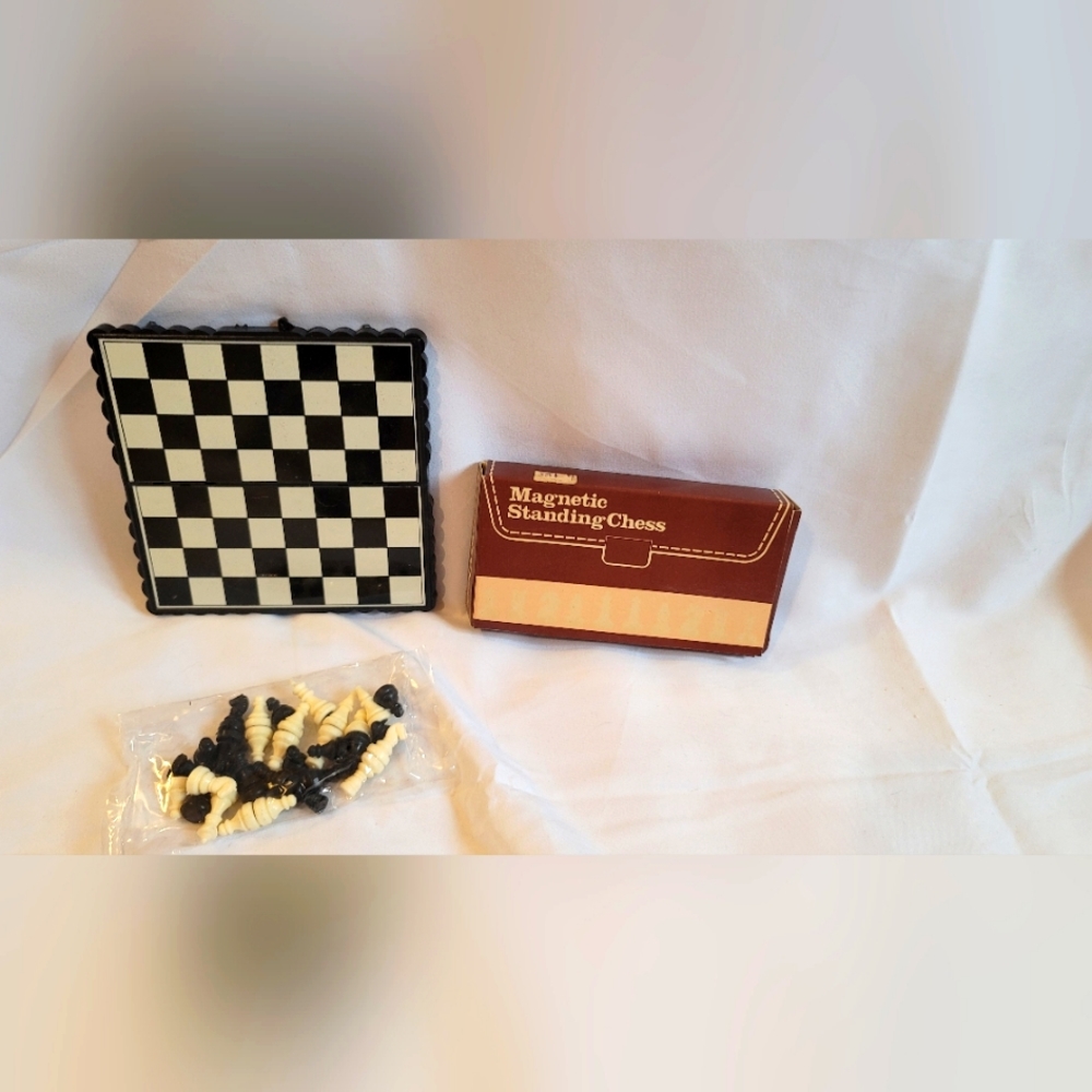 Magnetic Vintage Standing Travel Chess Game. Never used.
